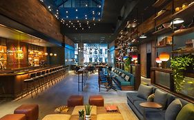 Moxy Nyc Downtown